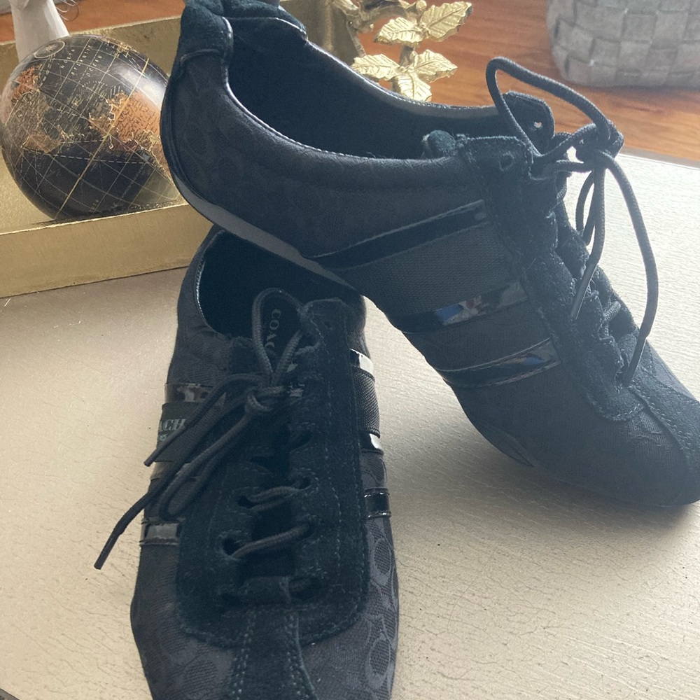 Women’s Size 10 COACH Sneakers